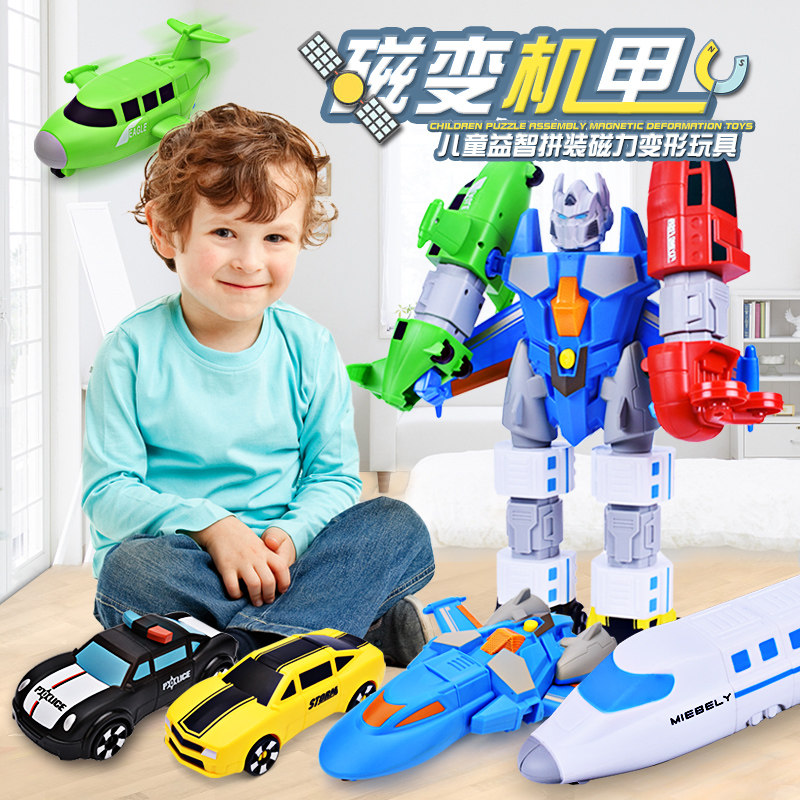 她用快板传安全、用真心暖旅途、用坚守护团圆