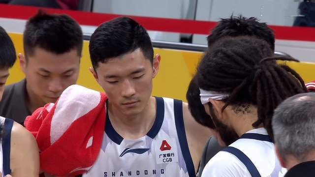 山东男篮关键战不敌浙江广厦 许梦君奇兵难挽败